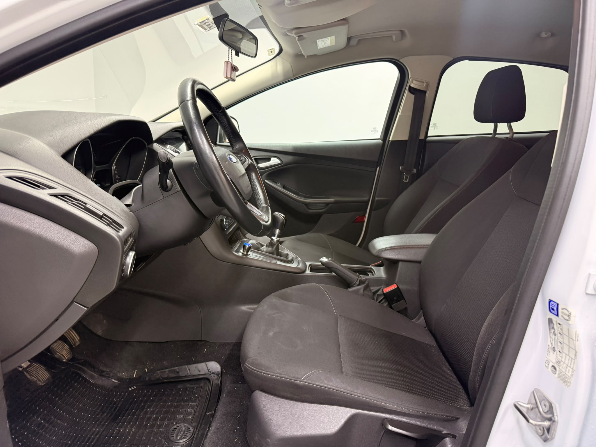 FORD FOCUS 12